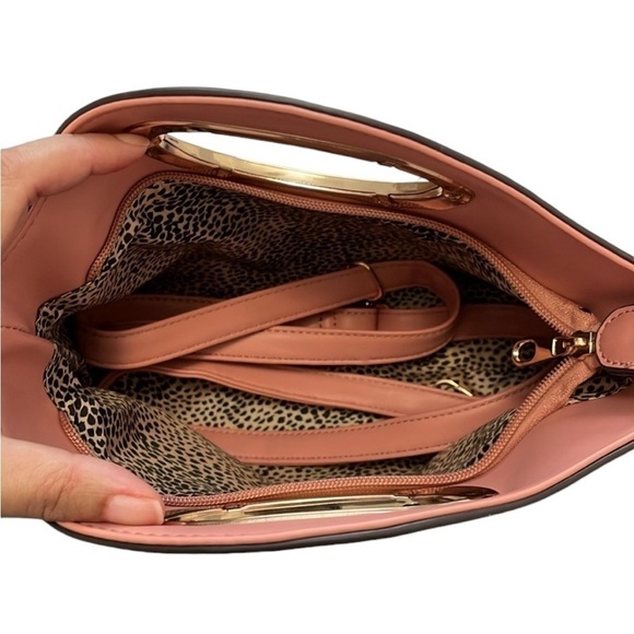 Medium Size Dusty Pink Tote/Crossbody - Picture 8 of 13